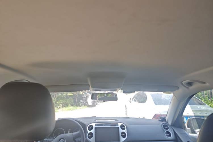 Used Volkswagen Tiguan 2016 280TSI Automatic Two-Wheel-Drive Silk Road Style Edition Headliner