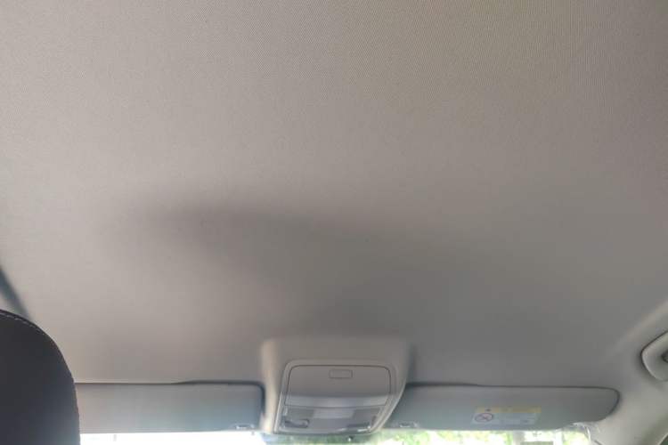 Used Volkswagen Tiguan 2016 280TSI Automatic Two-Wheel-Drive Silk Road Style Edition Headliner