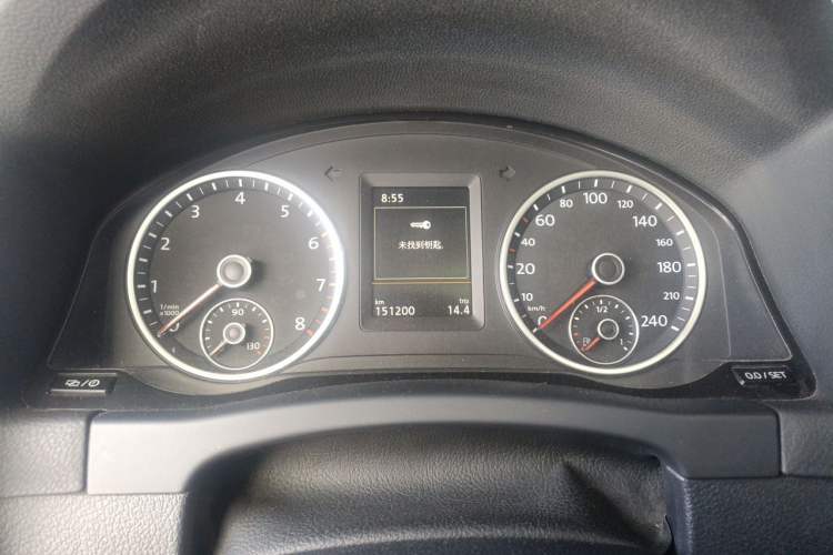 Used Volkswagen Tiguan 2016 300TSI Automatic All-Wheel Drive Luxury Edition Instrument Cluster