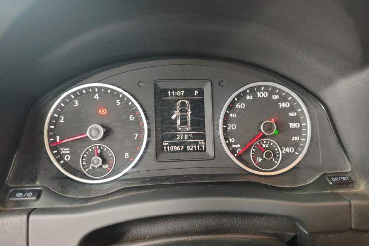 Used Volkswagen Tiguan 2016 300TSI Automatic Two-Wheel Drive Comfort Edition Instrument Cluster