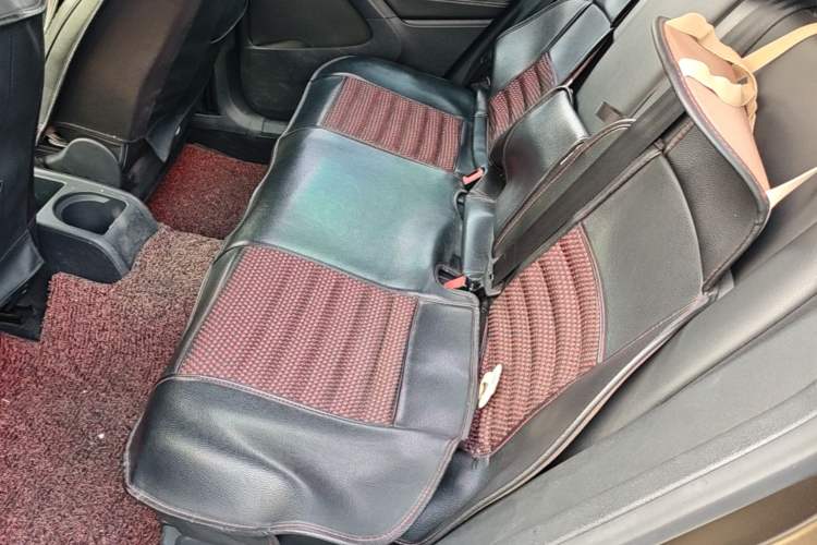Used Volkswagen Tiguan 2016 300TSI Automatic Two-Wheel Drive Trend Edition Left Rear Seat