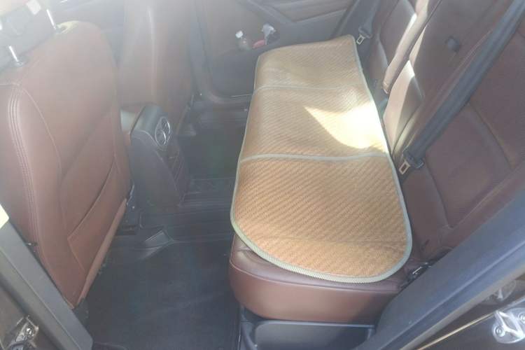 Used Volkswagen Tiguan 2016 300TSI Automatic All-Wheel Drive Luxury Edition Left Rear Seat