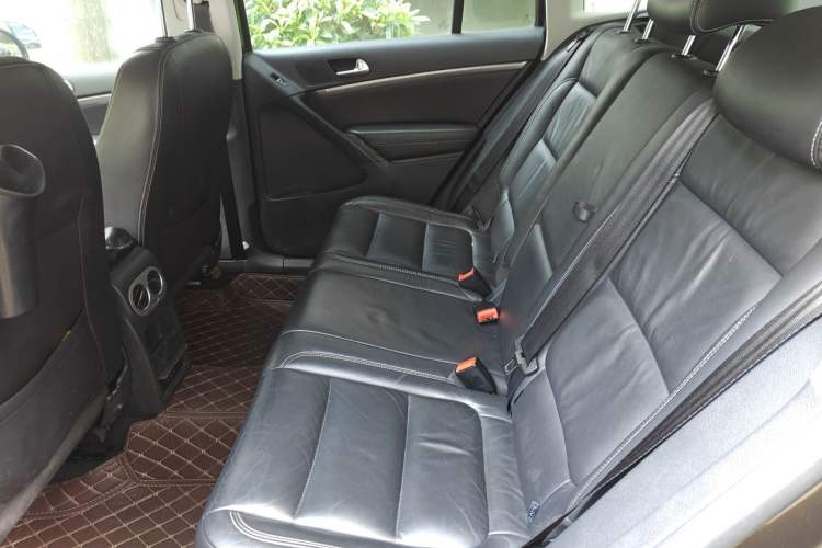 Used Volkswagen Tiguan 2016 300TSI Automatic Two-Wheel Drive Comfort Edition Left Rear Seat
