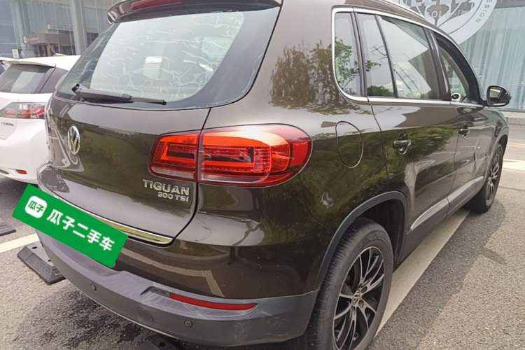 Used Volkswagen Tiguan 2016 300TSI Automatic Two-Wheel Drive Luxury Edition Rear Right 45 Deg