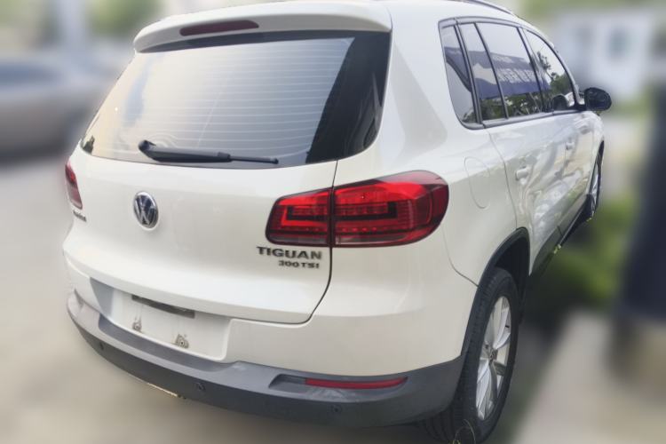 Used Volkswagen Tiguan 2016 300TSI Automatic Two-Wheel Drive Comfort Edition Rear Right 45 Deg