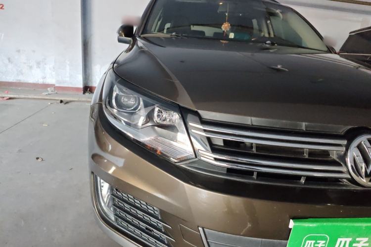 Used Volkswagen Tiguan 2016 300TSI Automatic All-Wheel Drive Fashion Vision Edition Right Front Headlight
