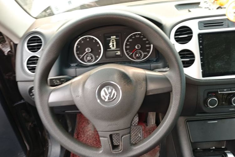 Used Volkswagen Tiguan 2016 300TSI Automatic Two-Wheel Drive Trend Edition Steering Wheel