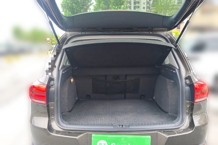 Used Volkswagen Tiguan 2016 280TSI Automatic Two-Wheel-Drive Silk Road Style Edition Trunk