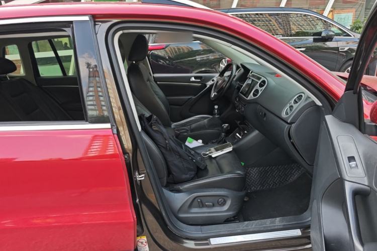 Used Volkswagen Tiguan 2016 300TSI Automatic Two-Wheel Drive Comfort Edition Right Front Seat