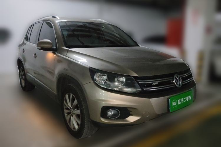 Used Volkswagen Tiguan 2016 2.0 TSI Four-Wheel Drive Standard Version Front Right 45 Deg