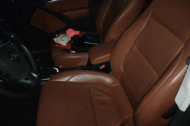 Used Volkswagen Tiguan 2016 2.0 TSI Four-Wheel Drive Standard Version Left Front Seat