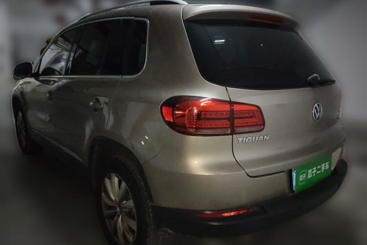 Used Volkswagen Tiguan 2016 2.0 TSI Four-Wheel Drive Standard Version Rear Left 45 Deg