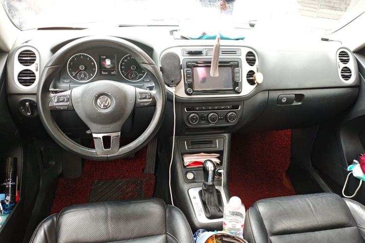 Used Volkswagen Tiguan 2016 300TSI Automatic Two-Wheel Drive Luxury Edition Center Console
