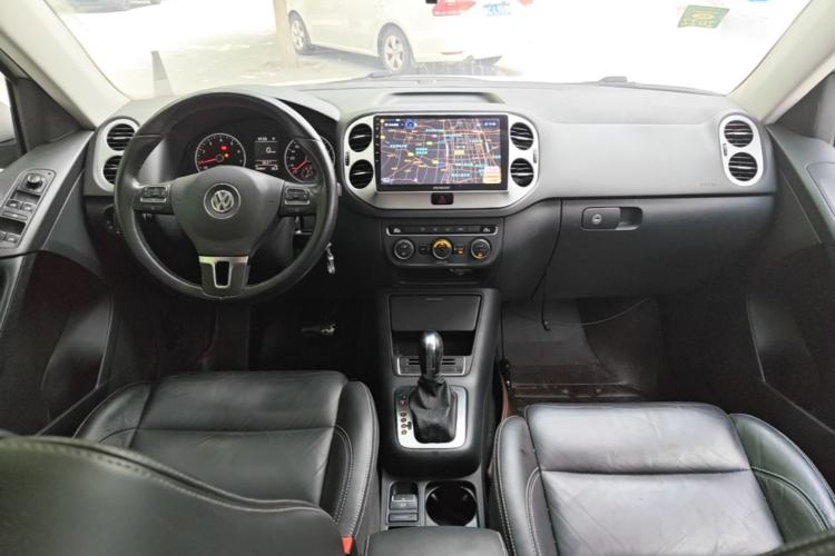 Used Volkswagen Tiguan 2016 300TSI Automatic Two-Wheel Drive Comfort Edition Center Console