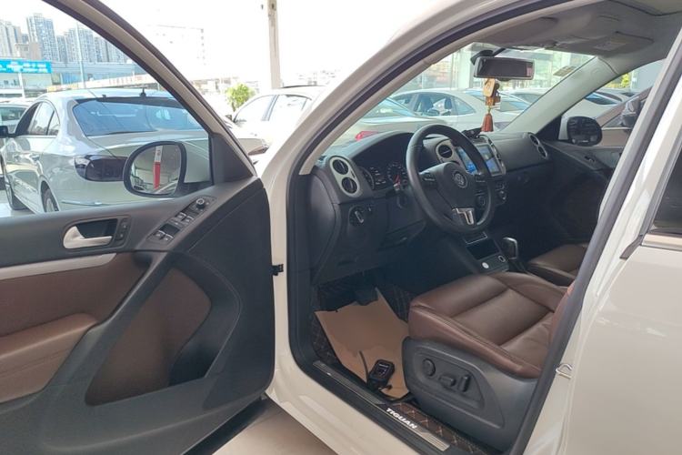 Used Volkswagen Tiguan 2016 300TSI Automatic Two-Wheel Drive Luxury Edition Driver Seat