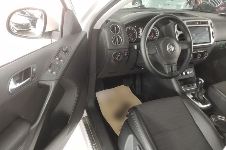 Used Volkswagen Tiguan 2016 300TSI Automatic Two-Wheel Drive Trend Edition Driver Seat