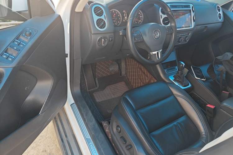 Used Volkswagen Tiguan 2016 280TSI Automatic Two-Wheel Drive Silk Road Comfort Edition Driver Seat