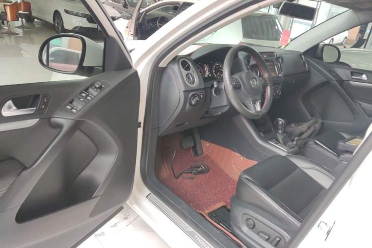 Used Volkswagen Tiguan 2016 300TSI Automatic Two-Wheel Drive Comfort Edition Driver Seat