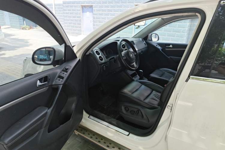 Used Volkswagen Tiguan 2016 300TSI Automatic Two-Wheel Drive Comfort Edition Driver Seat