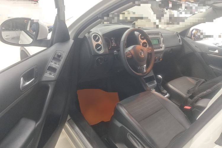 Used Volkswagen Tiguan 2016 300TSI Automatic All-Wheel Drive Fashion Vision Edition Driver Seat