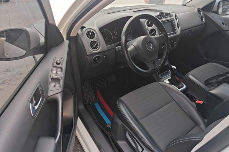 Used Volkswagen Tiguan 2016 300TSI Automatic Two-Wheel Drive Trend Edition Driver Seat