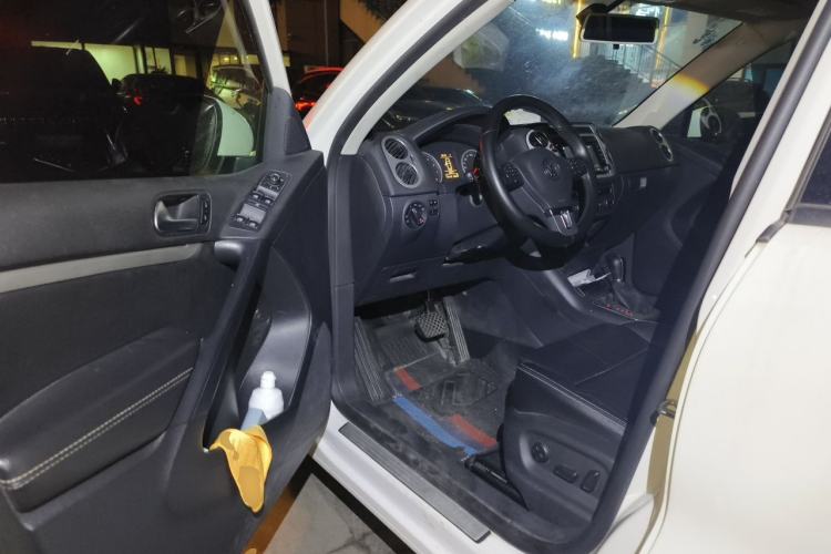 Used Volkswagen Tiguan 2016 300TSI Automatic Two-Wheel Drive Comfort Edition Driver Seat