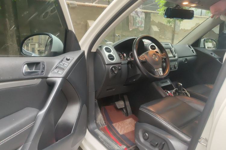 Used Volkswagen Tiguan 2016 300TSI Automatic Two-Wheel Drive Luxury Edition Driver Seat