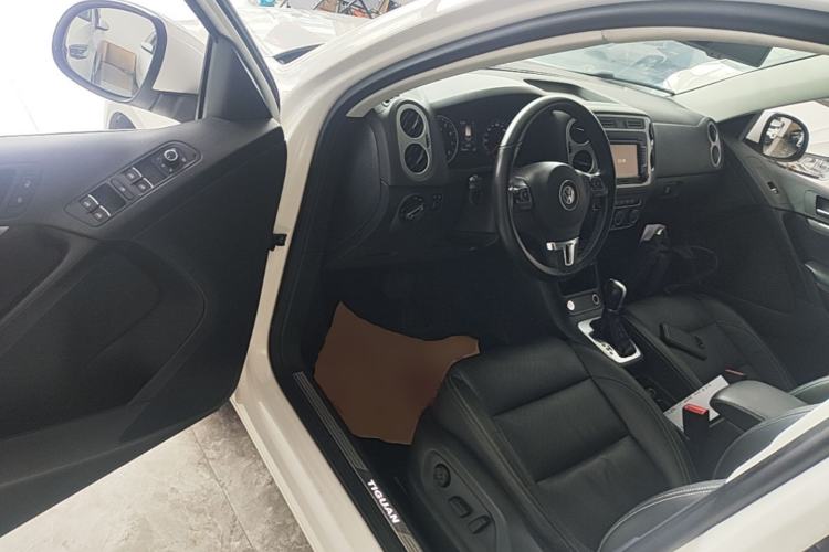Used Volkswagen Tiguan 2016 300TSI Automatic Two-Wheel Drive Luxury Edition Driver Seat