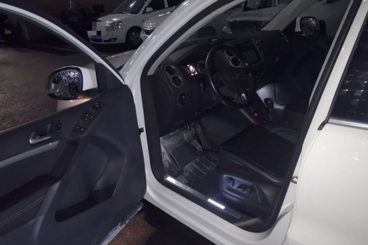 Used Volkswagen Tiguan 2016 300TSI Automatic Two-Wheel Drive Luxury Edition Driver Seat