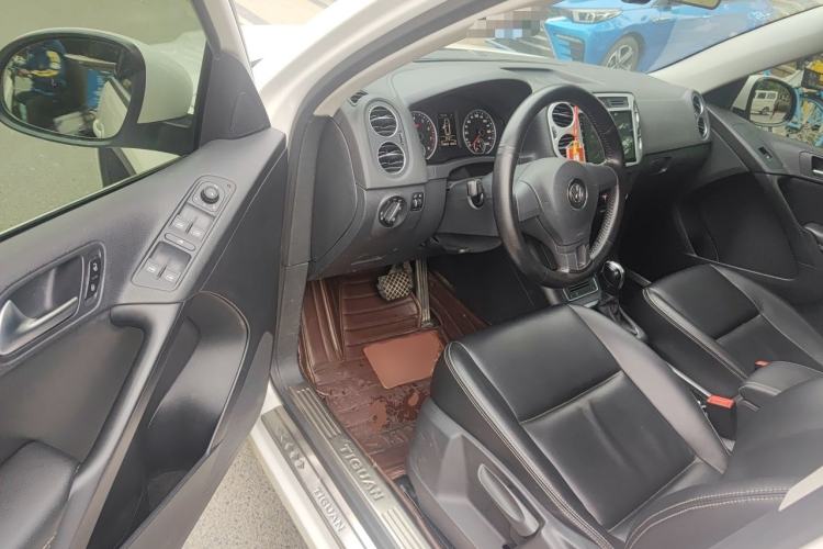 Used Volkswagen Tiguan 2016 280TSI Automatic Two-Wheel-Drive Silk Road Style Edition Driver Seat