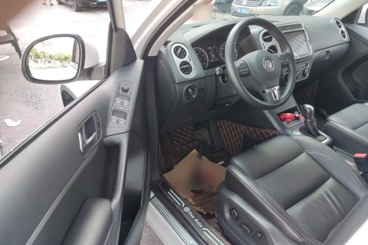 Used Volkswagen Tiguan 2016 280TSI Automatic Two-Wheel Drive Silk Road Comfort Edition Driver Seat