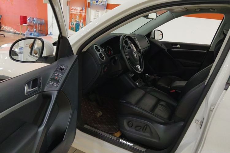 Used Volkswagen Tiguan 2016 300TSI Automatic Two-Wheel Drive Luxury Edition Driver Seat