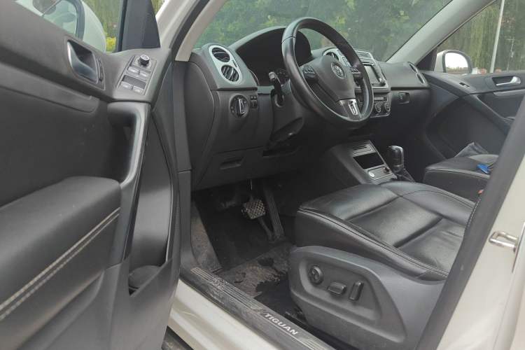 Used Volkswagen Tiguan 2016 300TSI Automatic Two-Wheel Drive Luxury Edition Driver Seat
