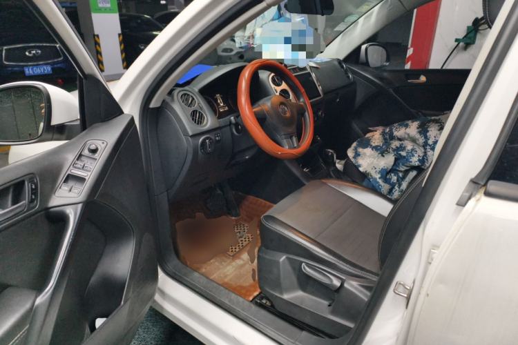 Used Volkswagen Tiguan 2016 280TSI Automatic Two-Wheel-Drive Silk Road Style Edition Driver Seat