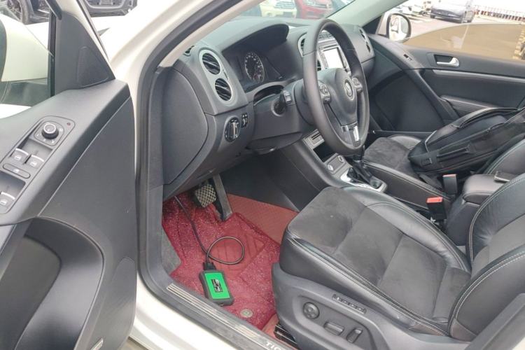 Used Volkswagen Tiguan 2016 330TSI Automatic All-Wheel-Drive Flagship Edition Driver Seat