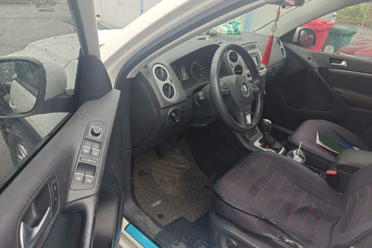 Used Volkswagen Tiguan 2016 300TSI Automatic Two-Wheel Drive Comfort Edition Driver Seat