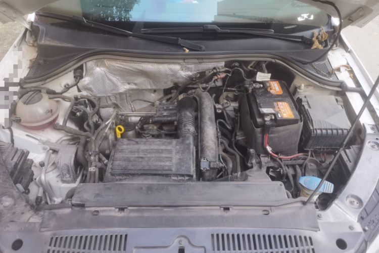 Used Volkswagen Tiguan 2016 280TSI Automatic Two-Wheel Drive Silk Road Comfort Edition Engine Bay