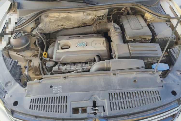 Used Volkswagen Tiguan 2016 300TSI Automatic Two-Wheel Drive Comfort Edition Engine Bay