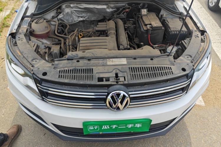 Used Volkswagen Tiguan 2016 280TSI Automatic Two-Wheel-Drive Silk Road Style Edition Engine Bay