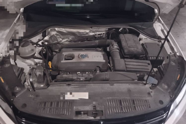 Used Volkswagen Tiguan 2016 300TSI Automatic Two-Wheel Drive Comfort Edition Engine Bay