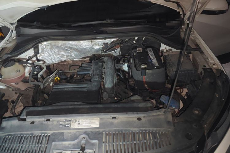 Used Volkswagen Tiguan 2016 280TSI Automatic Two-Wheel-Drive Silk Road Style Edition Engine Bay