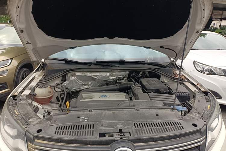Used Volkswagen Tiguan 2016 300TSI Automatic Two-Wheel Drive Comfort Edition Engine Bay