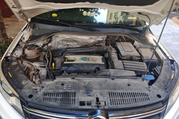 Used Volkswagen Tiguan 2016 300TSI Automatic Two-Wheel Drive Comfort Edition Engine Bay