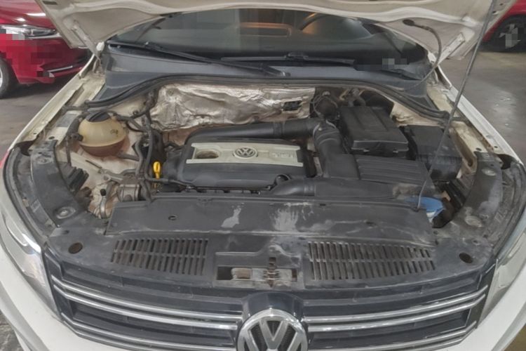 Used Volkswagen Tiguan 2016 300TSI Automatic Two-Wheel Drive Trend Edition Engine Bay