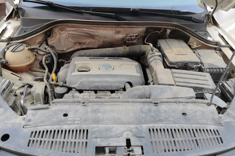 Used Volkswagen Tiguan 2016 300TSI Automatic Two-Wheel Drive Trend Edition Engine Bay