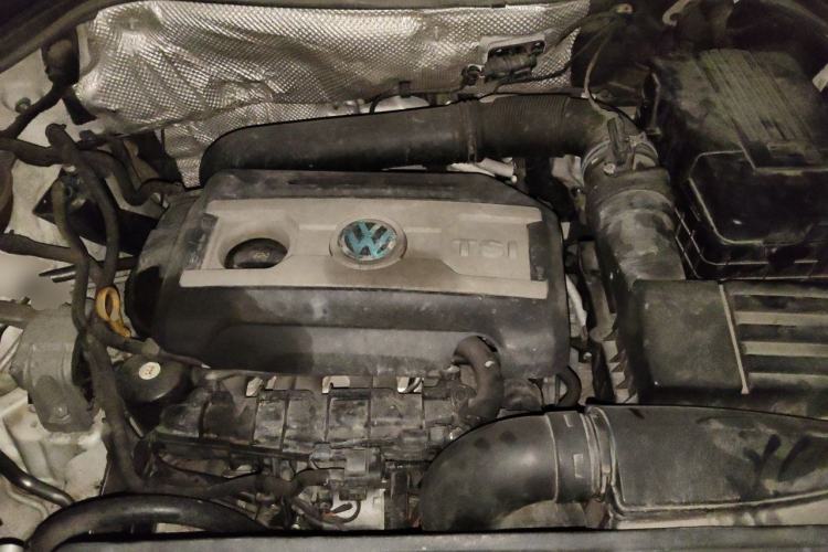 Used Volkswagen Tiguan 2016 300TSI Automatic Two-Wheel Drive Comfort Edition Engine Bay