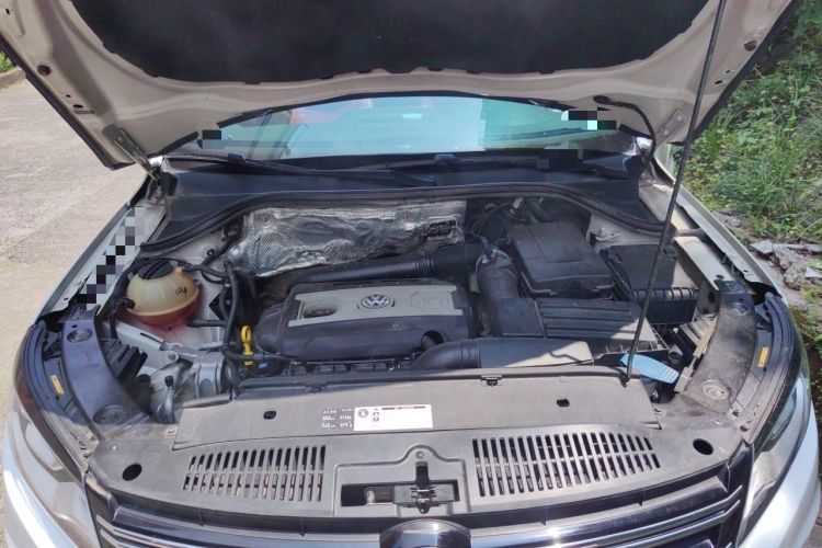 Used Volkswagen Tiguan 2016 300TSI Automatic Two-Wheel Drive Luxury Edition Engine Bay