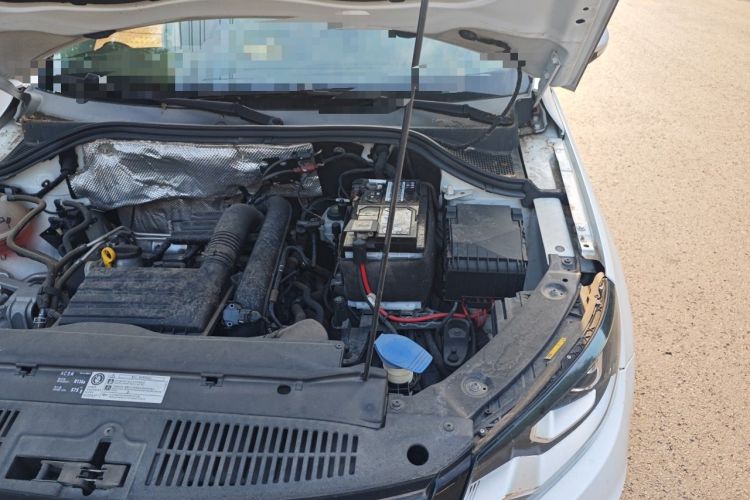 Used Volkswagen Tiguan 2016 280TSI Automatic Two-Wheel-Drive Silk Road Style Edition Engine Bay Left