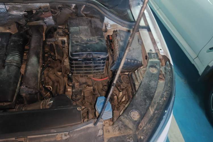 Used Volkswagen Tiguan 2016 280TSI Automatic Two-Wheel Drive Silk Road Comfort Edition Engine Bay Left