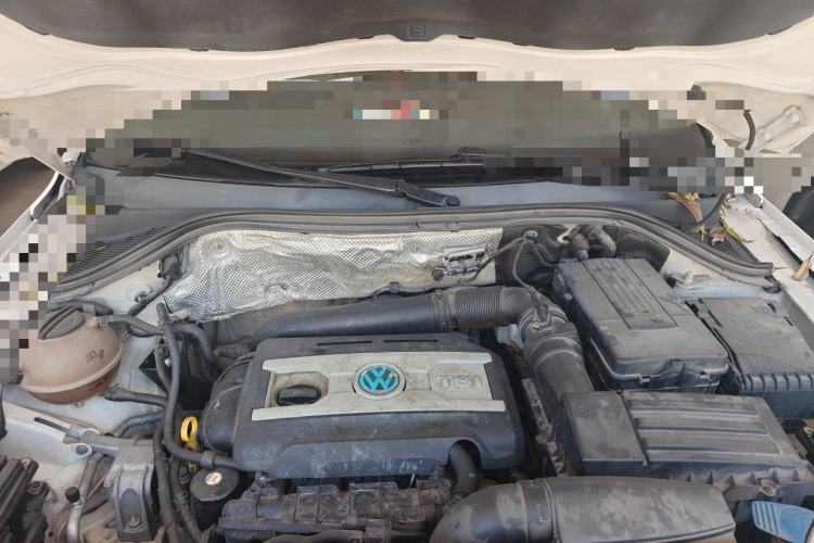 Used Volkswagen Tiguan 2016 300TSI Automatic Two-Wheel Drive Trend Edition Engine Bay